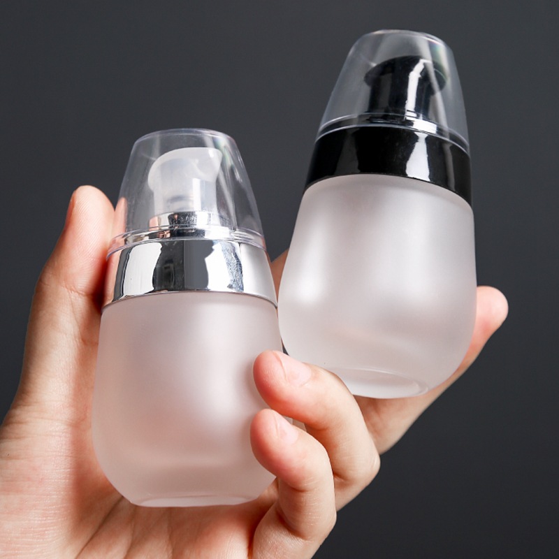Luxury Skincare Packaging - 30Ml ปั๊มที่ว่างเปล่าสวนในขวดแก้วพลาสติก PET Frosted Double-Layer หนารอบเครื่องสำอางค์